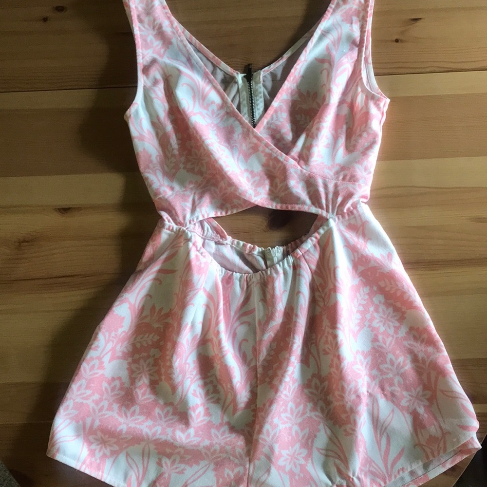 L’ATISTE BYAMY PINK & WHITE ROMPER